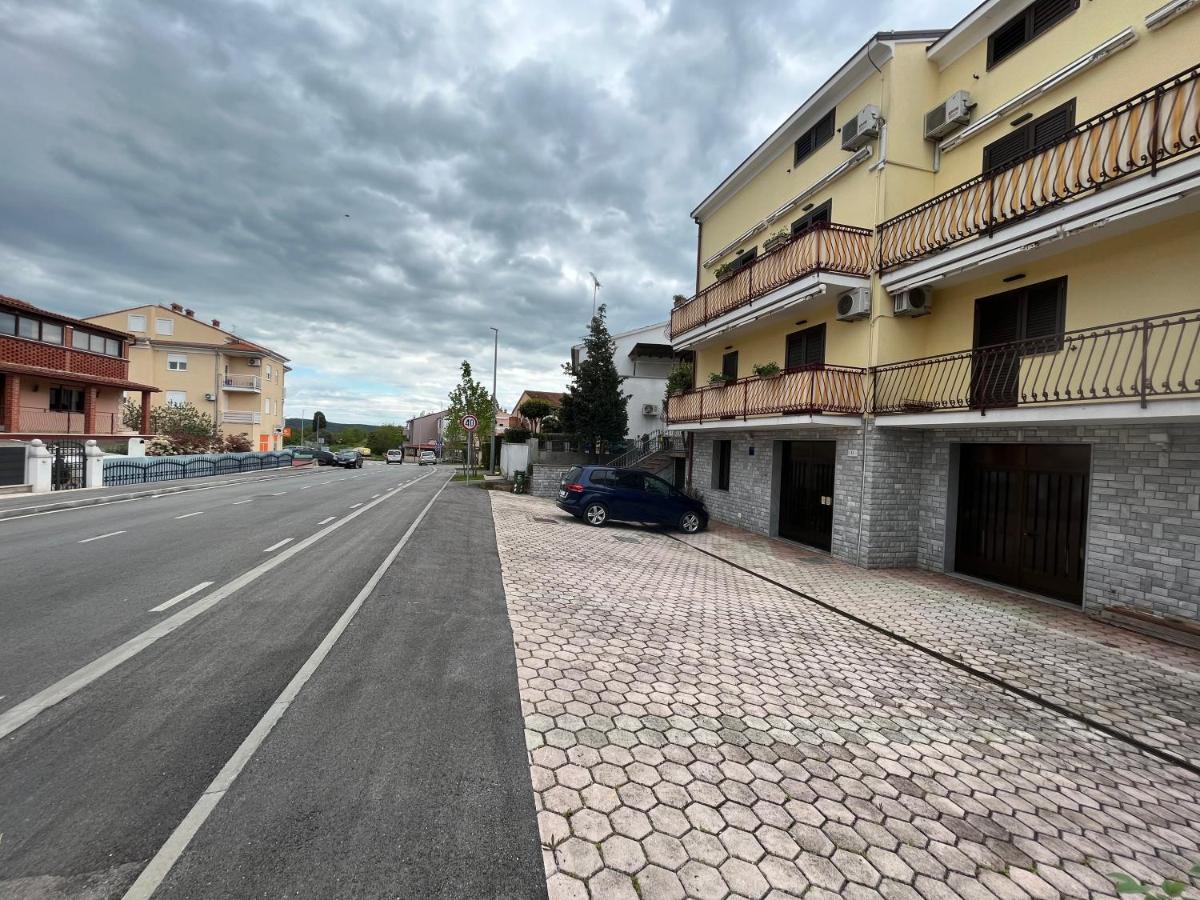 Holiday Apartments Sonne Ρόβινι Εξωτερικό φωτογραφία